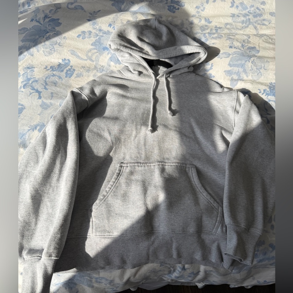 Classic Gray Hooded Sweatshirt - Pullover Hoodie